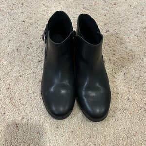 Cat and jack boots